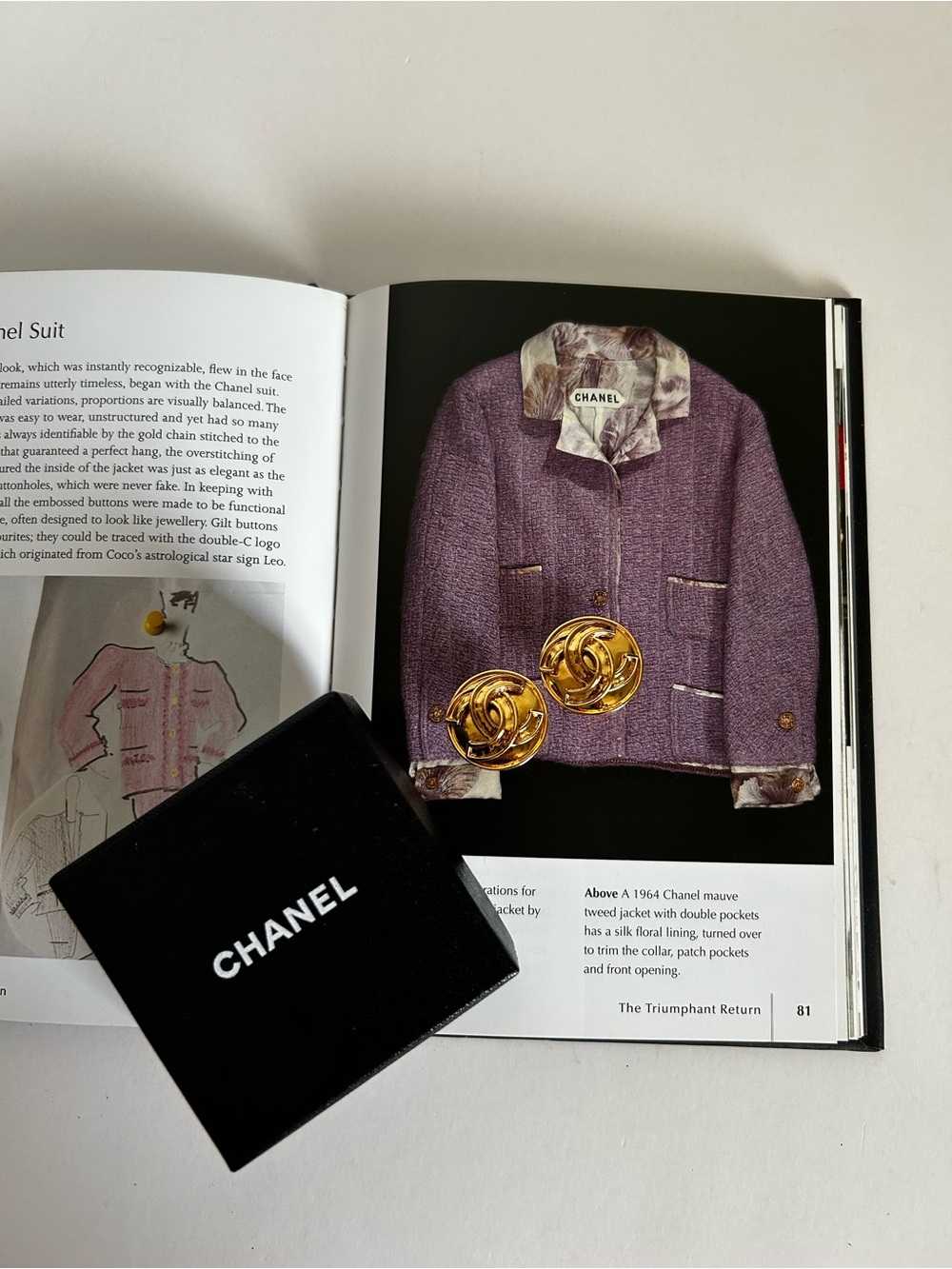 CHANEL Purple Tweed Blazer with Gold-Tone CC Buttons